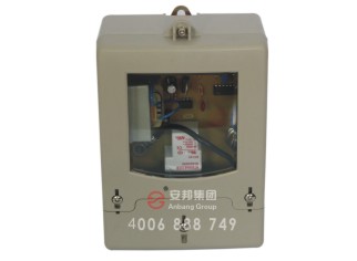 解決電熱帶系統(tǒng)啟動(dòng)電流大的問題可采用自動(dòng)限流器